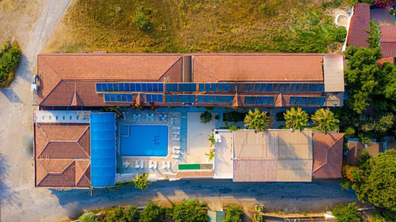 Sunberk Hotel Side Exterior foto
