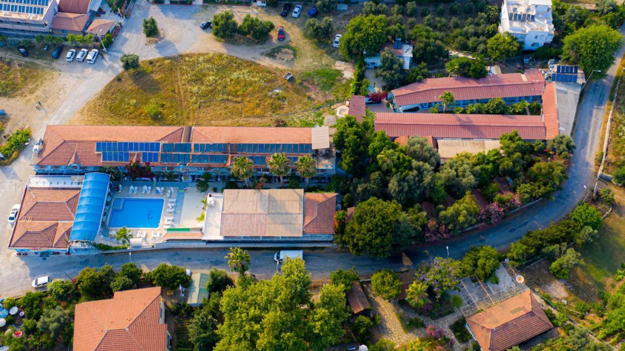 Sunberk Hotel Side Exterior foto