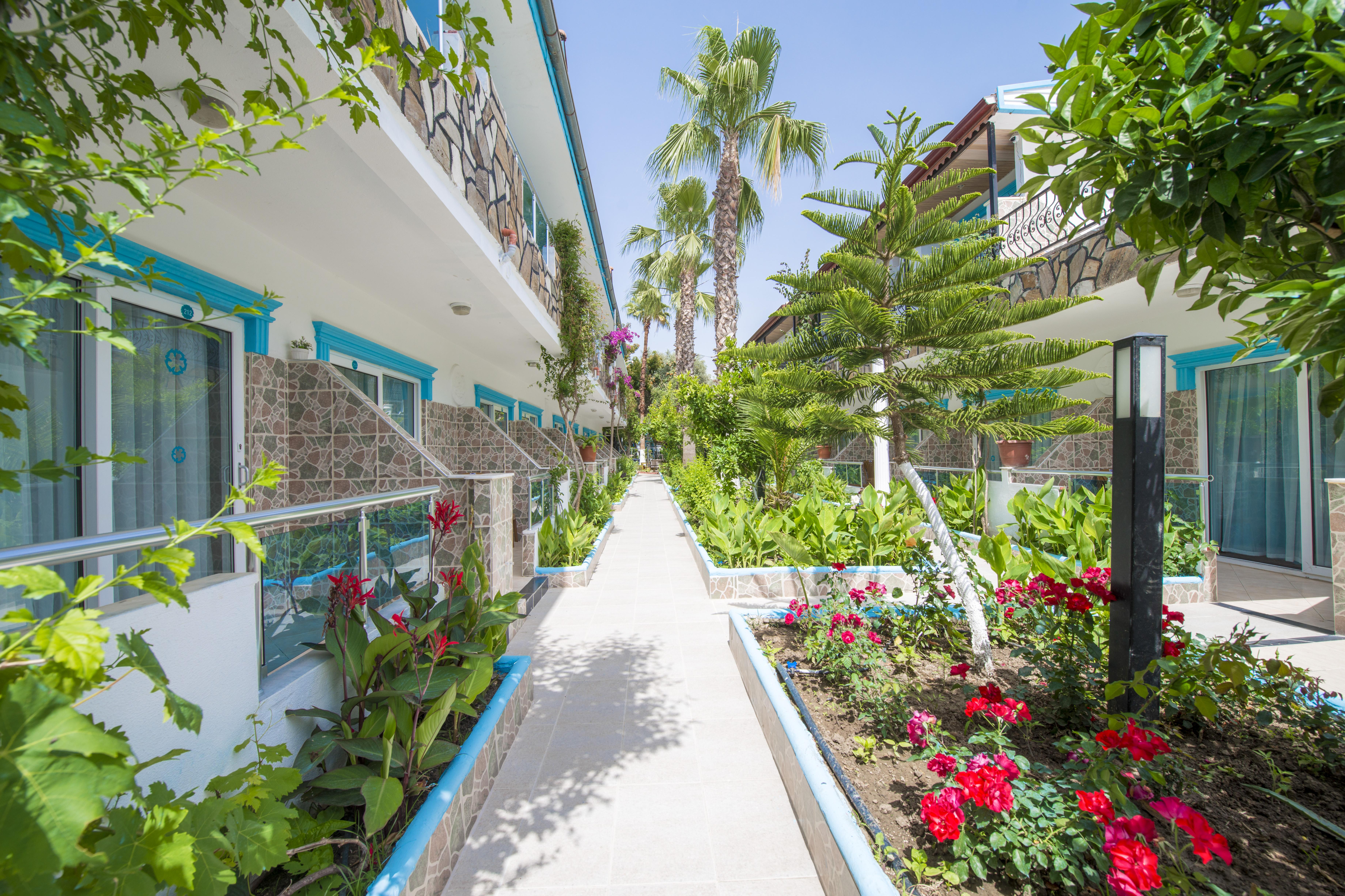 Sunberk Hotel Side Exterior foto