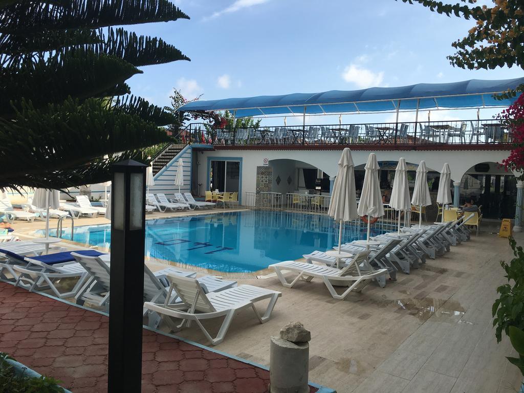 Sunberk Hotel Side Exterior foto