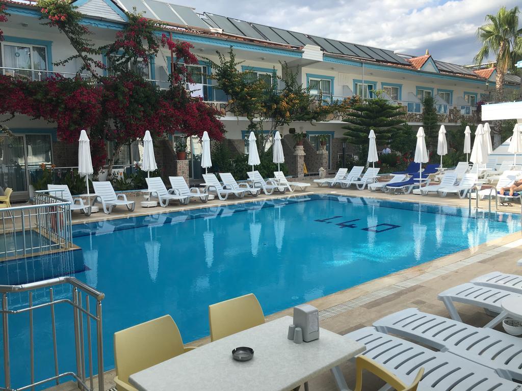 Sunberk Hotel Side Exterior foto